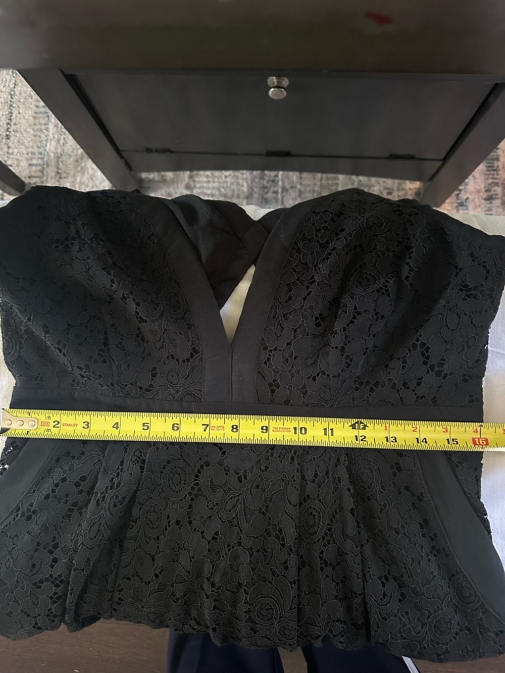 Free People Black Lace Mini Dress Open Back Deep V Sleeveless Size Large Boho - Picture 9 of 10